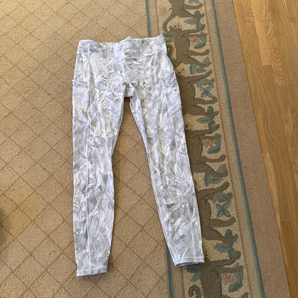 Lululemon leggings